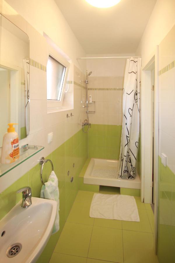 Apartmani Zem, Krk Krk Town Εξωτερικό φωτογραφία